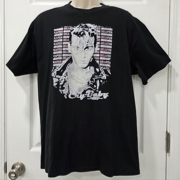 Cry-Baby Johnny Depp Drapes & Squares Black Short Sleeve Graphic TShirt Size L - Picture 3 of 10
